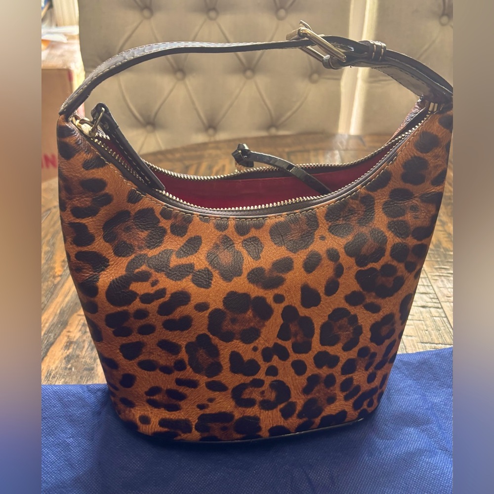 Dooney & Bourke Leopard Jaguar Bucket Bag - Picture 5 of 14